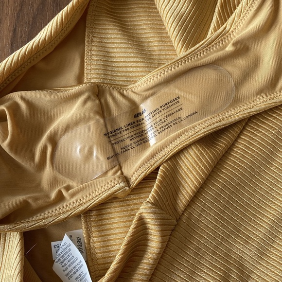 NEW American Eagle swimsuit - Picture 5 of 5